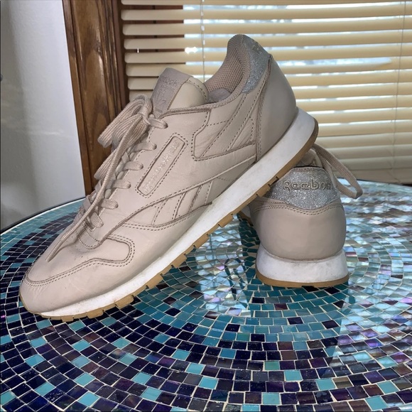Reebok Shoes - Nude Reebok Classics